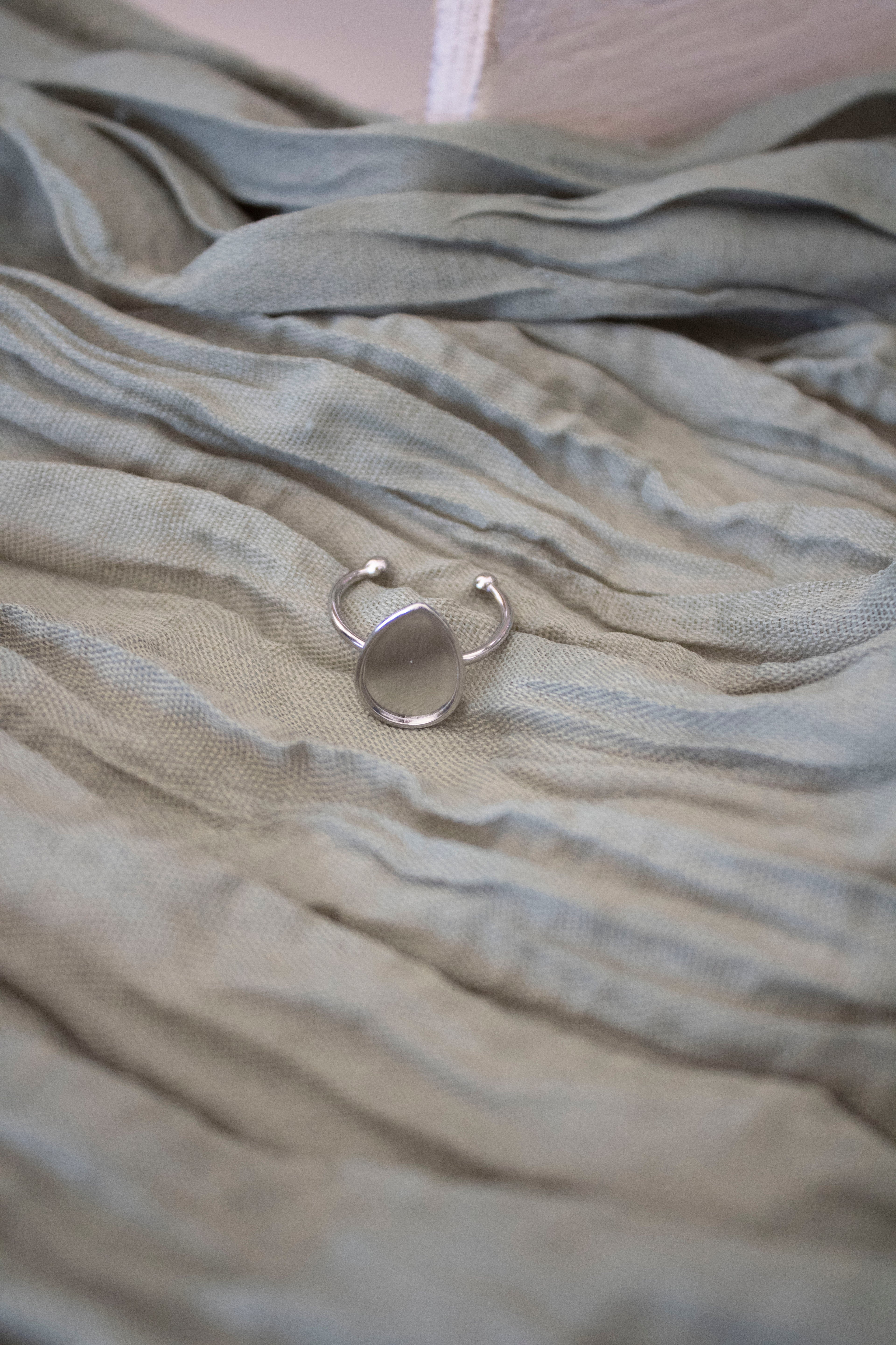 Petal Tear Adjustable Ring