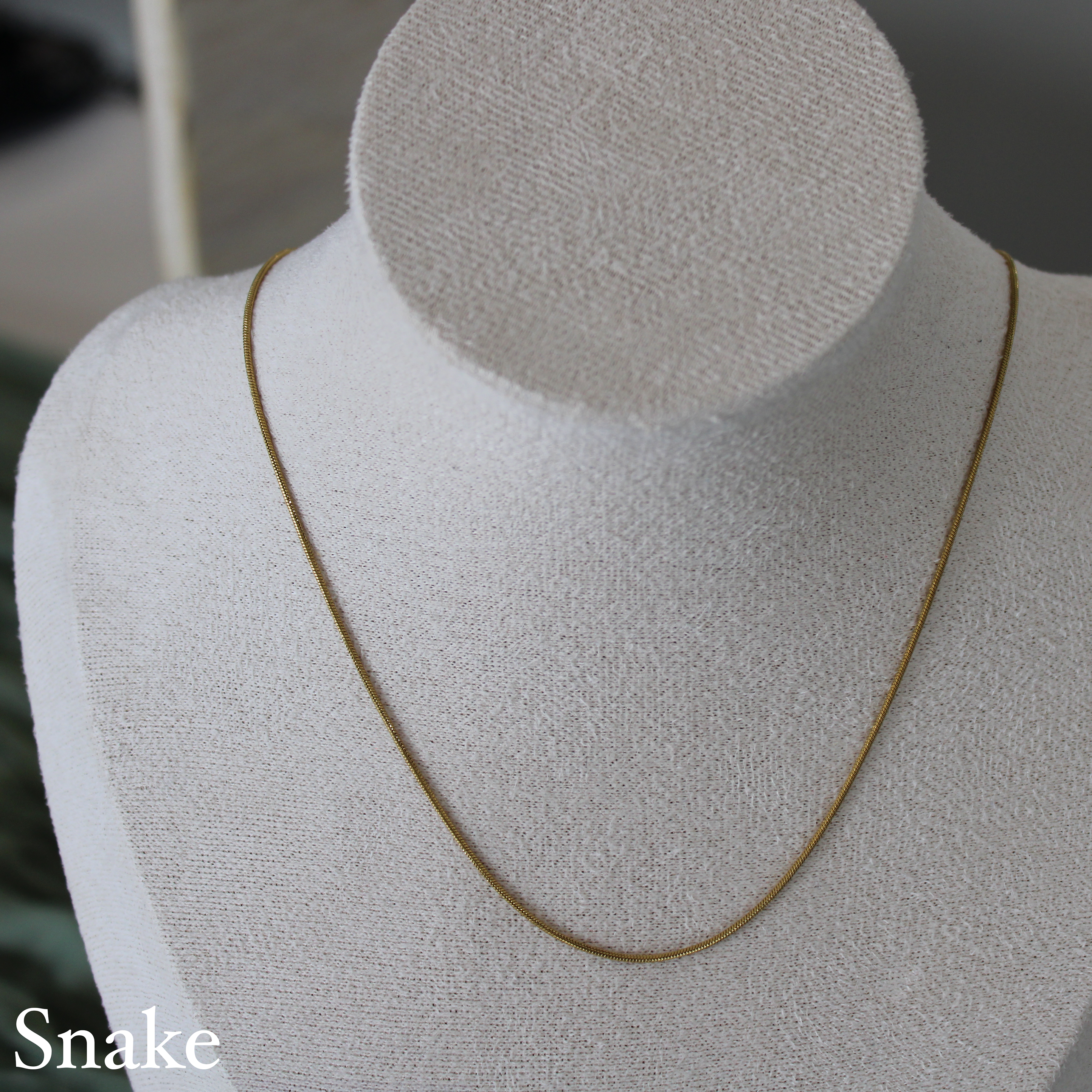 Gold Floral Necklace